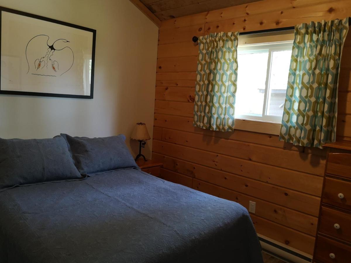 The Pines Cottage Resort Oxtongue Lake Zewnętrze zdjęcie