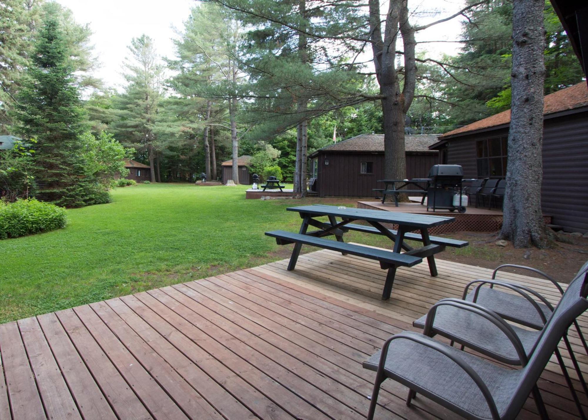 The Pines Cottage Resort Oxtongue Lake Zewnętrze zdjęcie