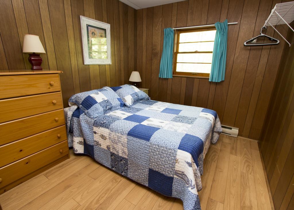 The Pines Cottage Resort Oxtongue Lake Zewnętrze zdjęcie